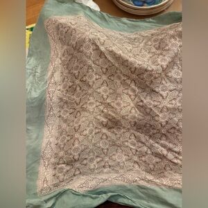 Elegant Green and Beige Patterned Scarf